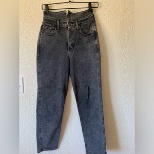 Hollister Ultra-High Rise mom jean